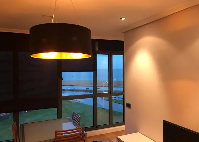 Primera Linea Playa+parking Gratis גיחון